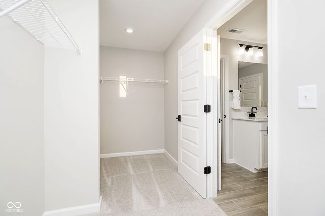 9471 Jackson Way, Avon, IN 46123