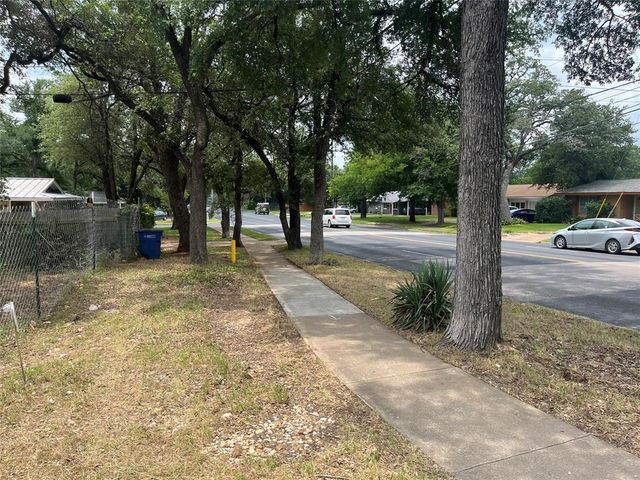 4621 Menchaca RD, Austin, TX 78745