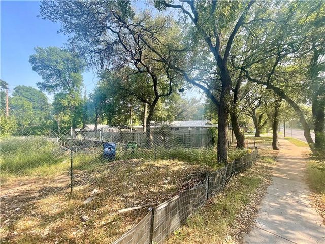 4621 Menchaca RD, Austin, TX 78745