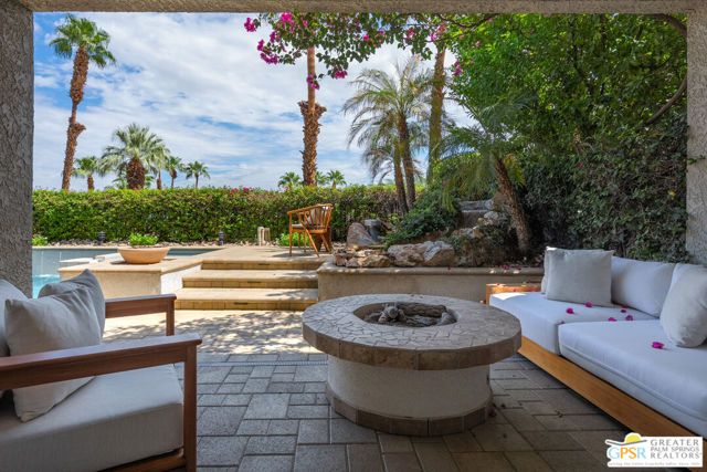 39 Mirage Cove Drive, Rancho Mirage, CA 92270