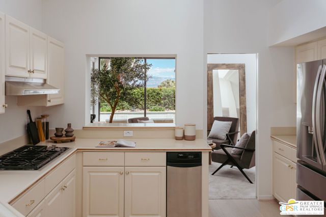 39 Mirage Cove Drive, Rancho Mirage, CA 92270