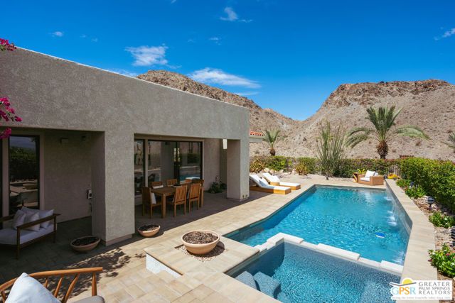 39 Mirage Cove Drive, Rancho Mirage, CA 92270