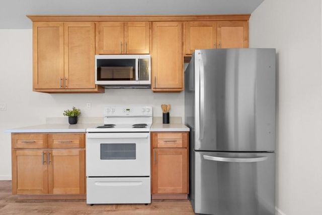 829 Almond Drive, Watsonville, CA 95076
