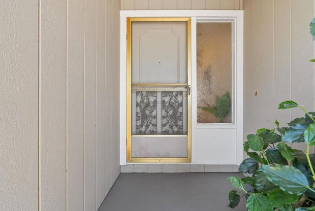829 Almond Drive, Watsonville, CA 95076