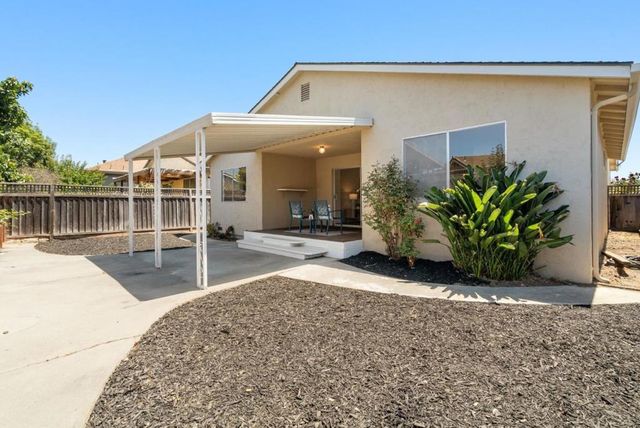829 Almond Drive, Watsonville, CA 95076