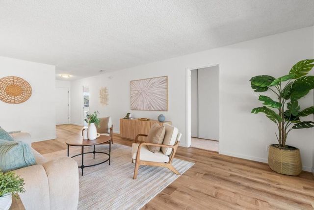829 Almond Drive, Watsonville, CA 95076