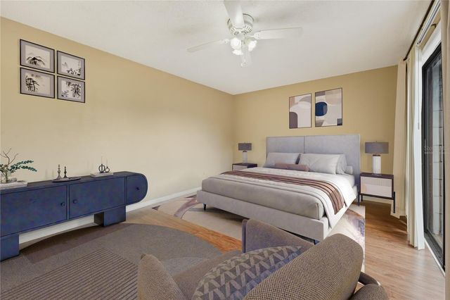 15202 W POND WOODS DRIVE, Tampa, FL 33618