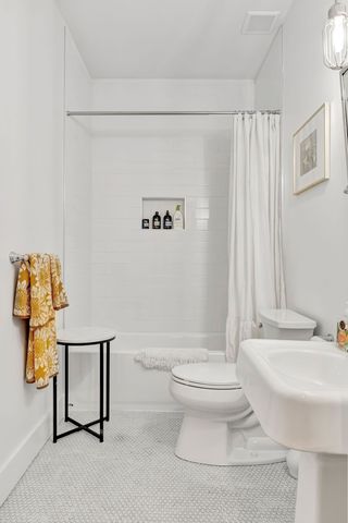 777 Hospital Dr, Madison, TN 37115