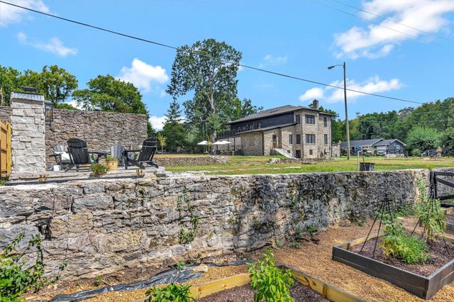 777 Hospital Dr, Madison, TN 37115