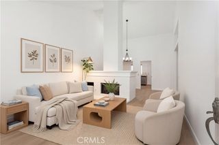 17 Dartmouth, Irvine, CA 92612