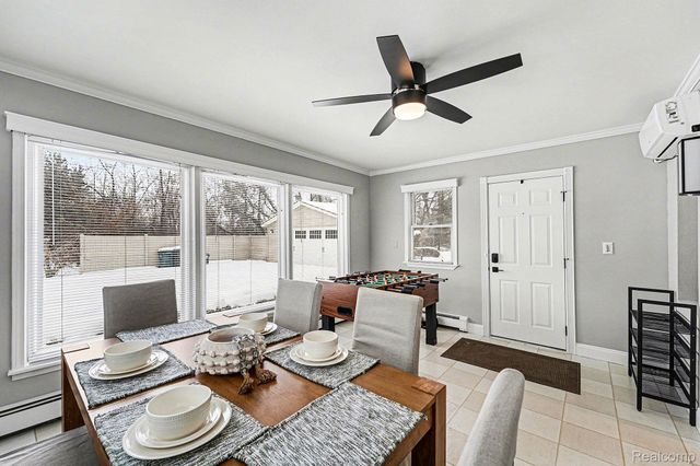 710 Hartland Drive, Troy, MI 48083
