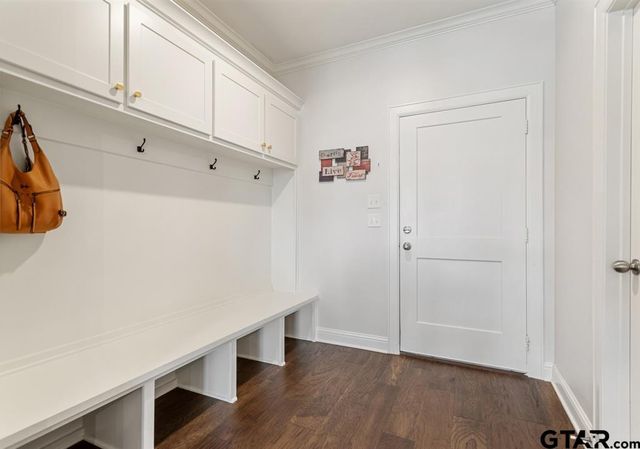 7289 Rolling Acres Pl, Tyler, TX 75707