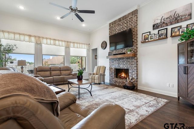 7289 Rolling Acres Pl, Tyler, TX 75707