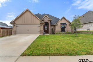 7289 Rolling Acres Pl, Tyler, TX 75707