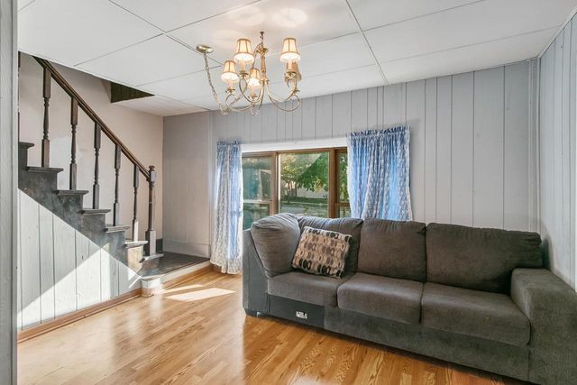 402 E Maple Street, Horicon, WI 53032