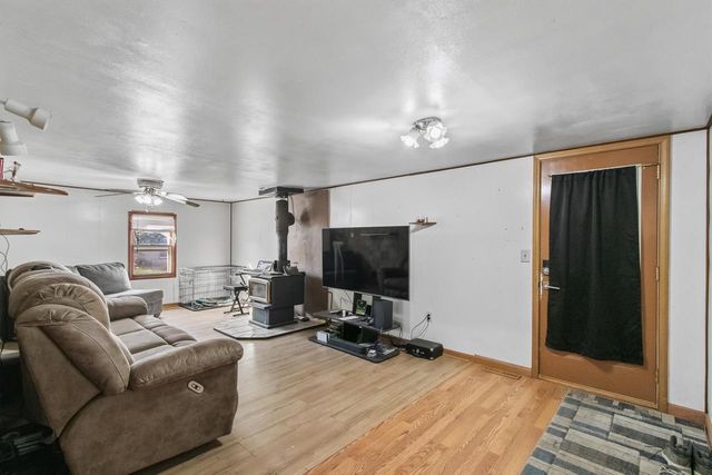 402 E Maple Street, Horicon, WI 53032