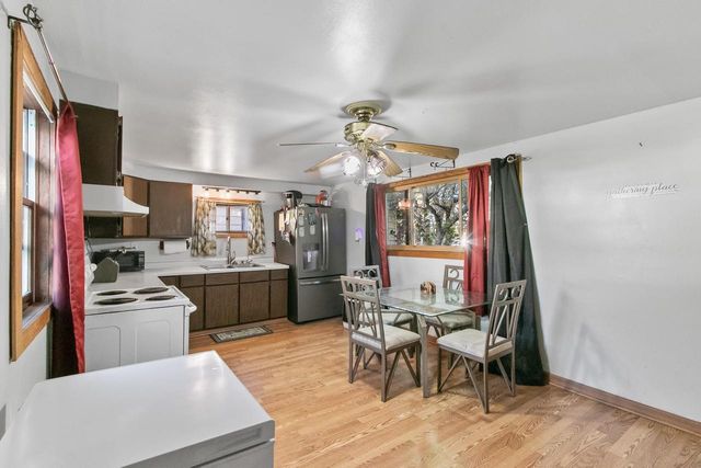 402 E Maple Street, Horicon, WI 53032