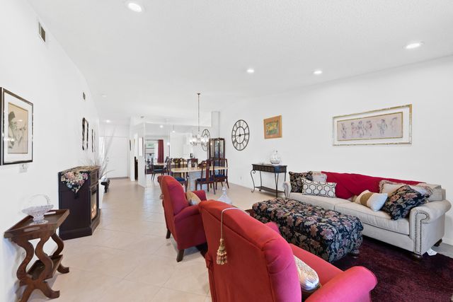 8236 Summerbreeze Lane, Boca Raton, FL 33496
