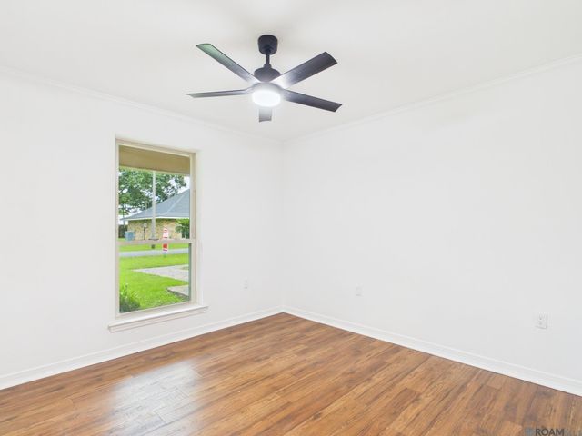 115 Green Gable Rd, Donaldsonville, LA 70346
