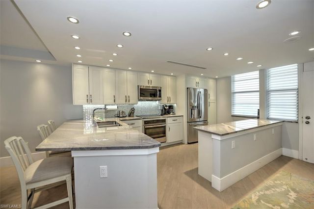 380 Seaview CT 1404, Marco Island, FL 34145