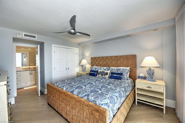 380 Seaview CT 1404, Marco Island, FL 34145