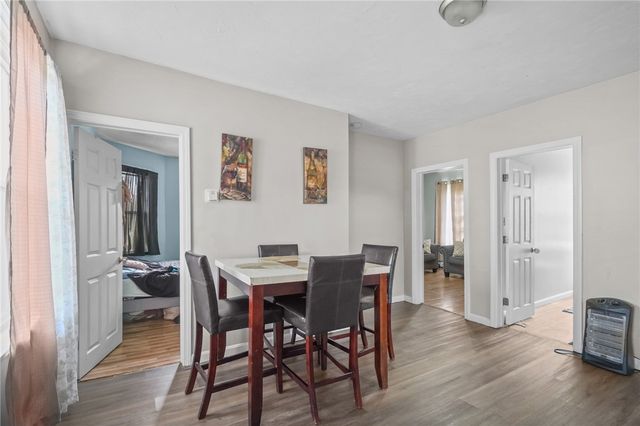 35 Sterling Avenue, Providence, RI 02909