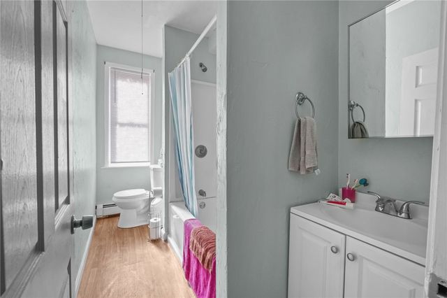 35 Sterling Avenue, Providence, RI 02909