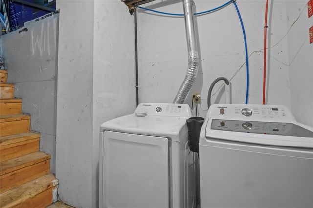 35 Sterling Avenue, Providence, RI 02909