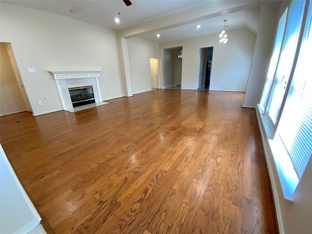 8310 Diamond Way Court, Pearland, TX 77584