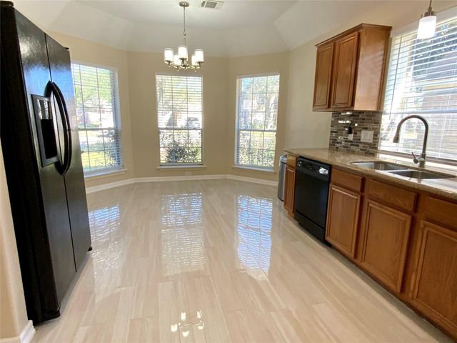 8310 Diamond Way Court, Pearland, TX 77584