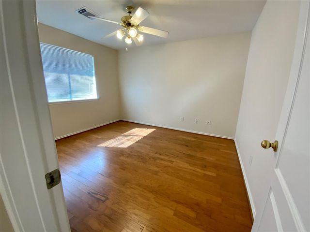 8310 Diamond Way Court, Pearland, TX 77584