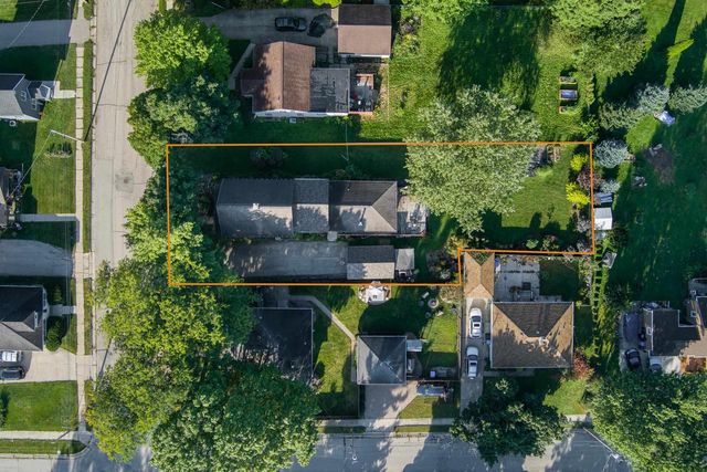 145 Dewey Street, Oregon, WI 53575