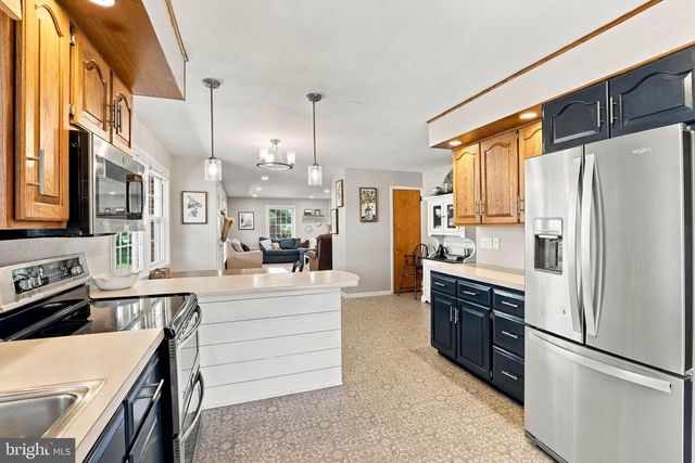 941 PLEASANT VIEW RD, Ephrata, PA 17522