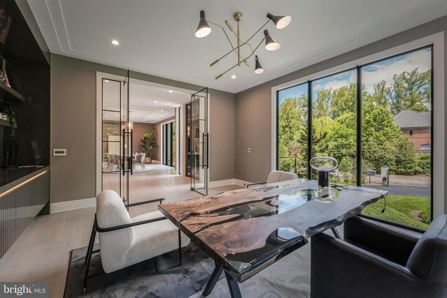 7841 OLD DOMINION DR, Mclean, VA 22102
