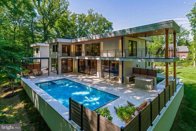 7841 OLD DOMINION DR, Mclean, VA 22102