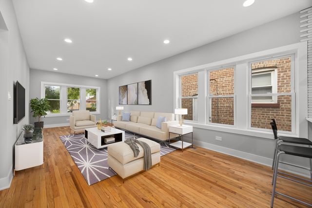 21 E 140th Court, Riverdale, IL 60827