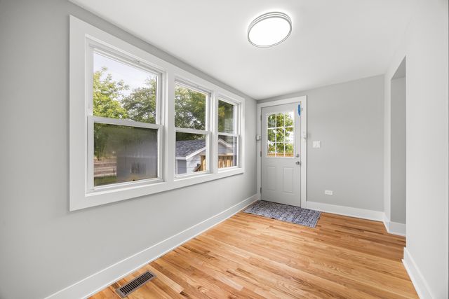 21 E 140th Court, Riverdale, IL 60827