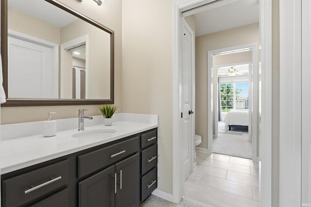 11114 Barletta Cove, Roanoke, IN 46783