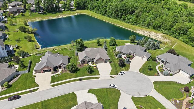 11114 Barletta Cove, Roanoke, IN 46783
