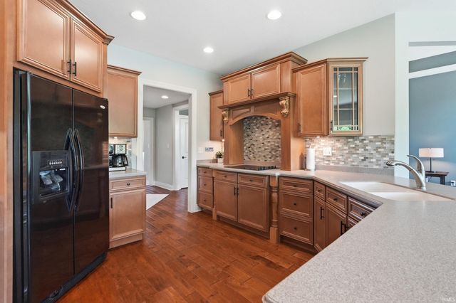 11114 Barletta Cove, Roanoke, IN 46783