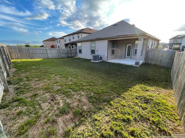 3318 Putnam Fields, Converse, TX 78109