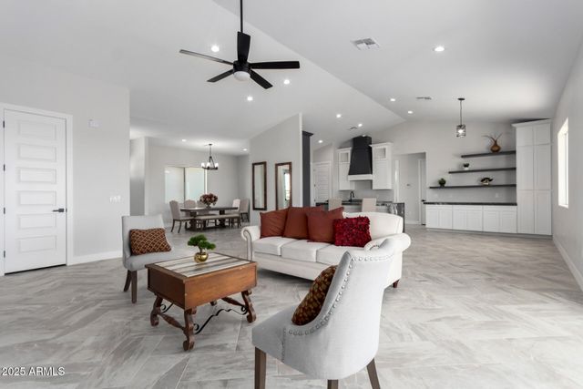 19657 W DUNLAP Road, Buckeye, AZ 85326