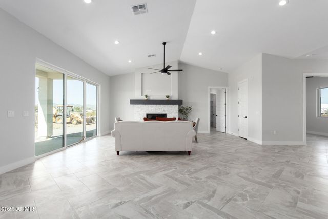 19657 W DUNLAP Road, Buckeye, AZ 85326