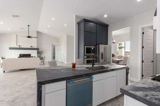 19657 W DUNLAP Road, Buckeye, AZ 85326