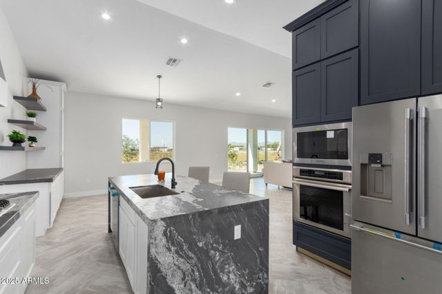 19657 W DUNLAP Road, Buckeye, AZ 85326