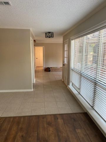 10506 Moorcreek, Houston, TX 77070