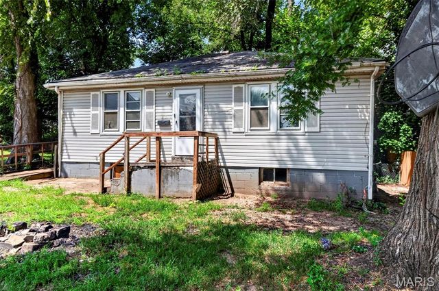 6121 Jefferson Avenue, St Louis, MO 63134