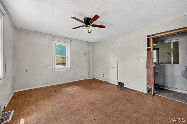 6121 Jefferson Avenue, St Louis, MO 63134