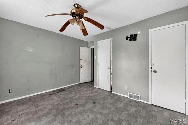 6121 Jefferson Avenue, St Louis, MO 63134