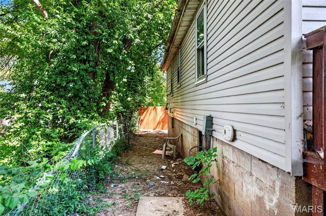 6121 Jefferson Avenue, St Louis, MO 63134